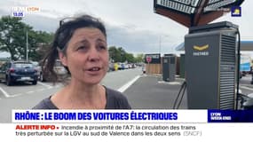 Rhône: les bornes de recharge pour voitures électriques se multiplient sur les autoroutes