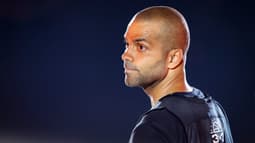 L'ancien basketteur franco-américain Tony Parker lors d'un match de basket-ball 3x3 exhibition au Palais des Sports Marcel-Cerdan à Levallois-Perret, dans les Hauts-de-Seine, le 11 mai 2023 (photo d'illustration).