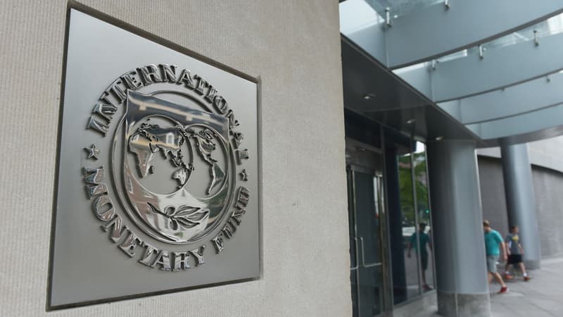 Le FMI pointe aussi des risques économiques