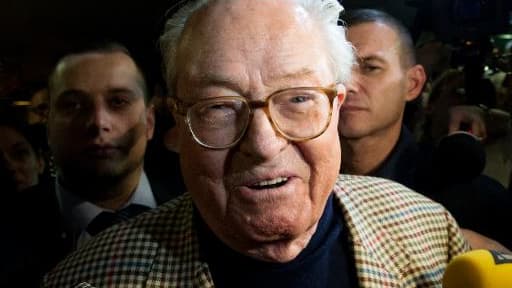 Le président d'honneur du Front national Jean-Marie Le Pen le 29 mars 2015 à Carpentras