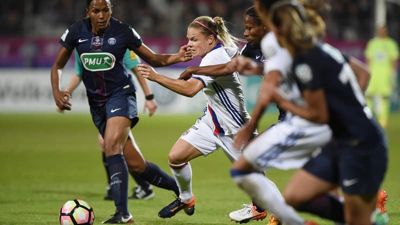 Foot féminin : les agents arrivent dans les négociations 