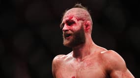 Jiri Prochazka lors de son combat dantesque contre Glover Teixeira, en juin 2022.