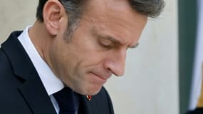 Le président Emmanuel Macron le 17 juin 2024 à l'Elysée, à Paris
