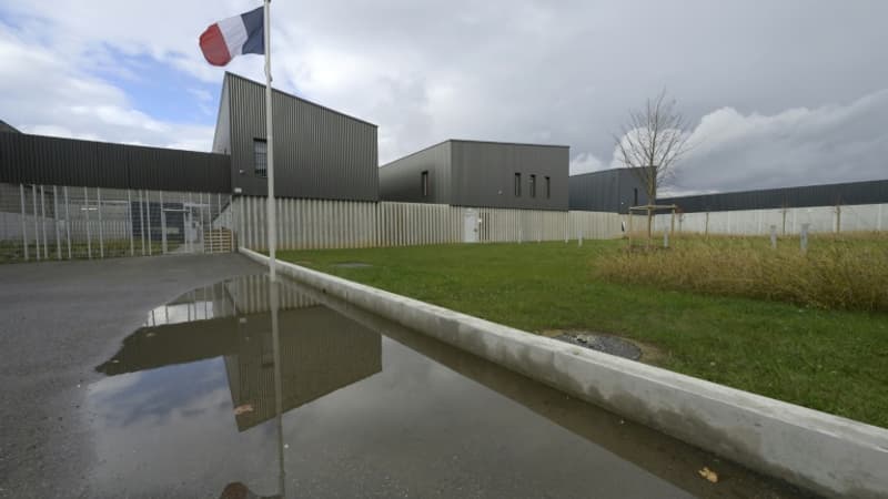 Mulhouse: trois surveillants de la prison de Lutterbach mis en examen pour trafic de drogue