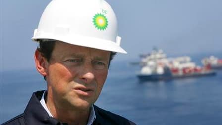 Selon le directeur général de BP, Tony Hayward, les compagnies pétrolières doivent prendre des mesures pour améliorer la sécurité des puits en mer et la marée noire dans le golfe du Mexique doit les inciter à repenser leurs procédures pour éviter de nouve