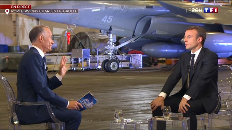 Emmanuel Macron sur le porte-avion Charles de Gaulle ce mercredi soir.