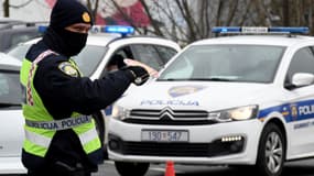 La police croate à Zagreb, le 24 mars 2020. Photo d'illustration