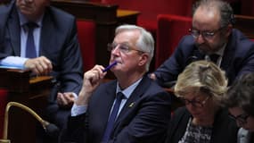 Le Premier ministre Michel Barnier prononce un discours lors du vote d'une motion de censure lors d'une séance parlementaire à l'Assemblée nationale à Paris, le 8 octobre 2024.