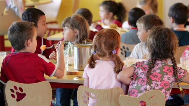 L'aide aux repas pour les élèves de primaire de la Somme est supprimée.