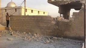 A Taftanaz, près de Maarat al Nouamane, dans le nord-ouest de la Syrie, fin septembre. Selon l'organisation de défense des droits de l'homme Human Rights Watch, les forces gouvernementales syriennes ont largué des bombes à sous-munitions de fabrication ru