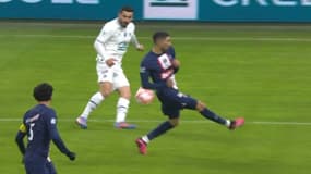 La main d'Achraf Hakimi lors d'OM-PSG, le 8 février 2023