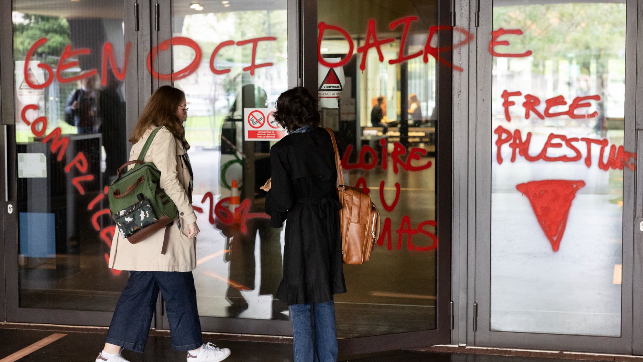 SCIENCES PO STRASBOURG PORTE PLAINTE APRÈS LA DÉCOUVERTE DE GRAFFITIS ANTI-ISRAÉLIENS ET PRO-HAMAS