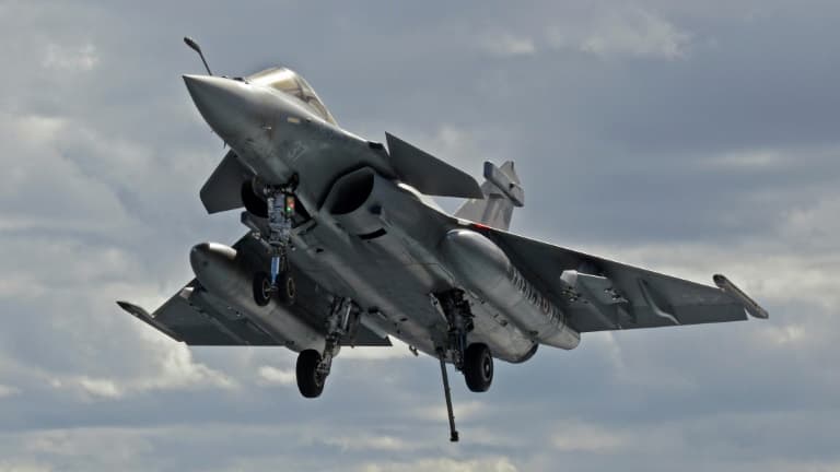 L'Egypte a confirmé la signature du contrat avec la France pour trente avions de combat Rafale