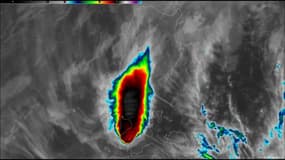 Réveil du volcan Taal: une éruption de plus de 14 kilomètres de haut, selon ces images satellites