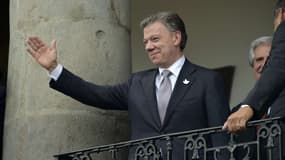 Le président colombien Juan Manuel Santos a promis des terres aux paysans qui abandonneront la culture de la coca.