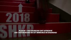 Shanghai: ils font la course en montant les 1460 marches de cet immeuble