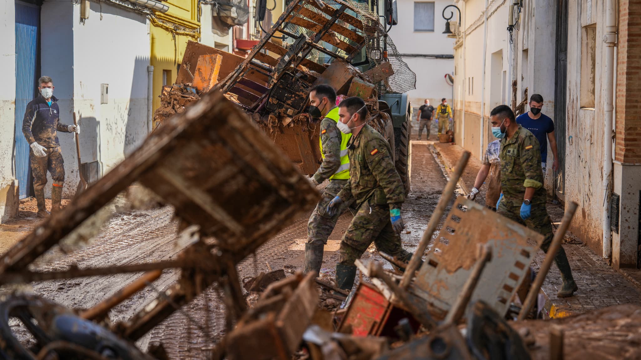 Espagne: un ouvrier meurt dans l'effondrement d'une école touchée par les inondations