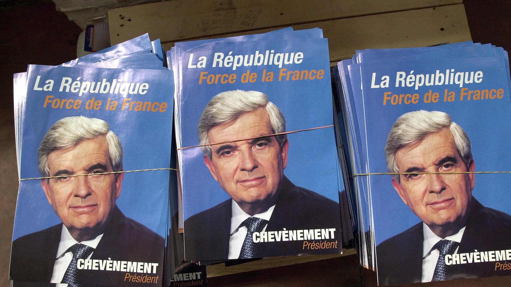 Des exemplaires du programme présidentiel du "Che", destinés à être envoyés aux électeurs à une semaine du premier tour. Des exemplaires du programme présidentiel du "Che", destinés à être envoyés aux électeurs à une semaine du premier tour.