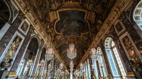 La galerie des glaces du château de Versailles le 10 décembre 2020 