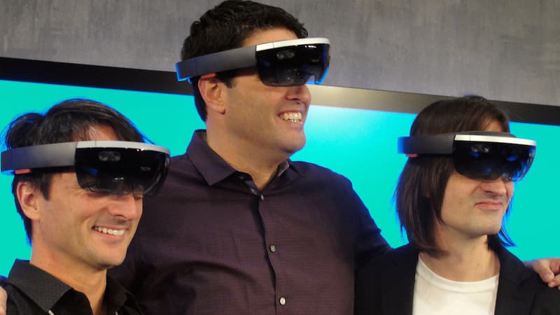 Hier à son siège de Redmond, Microsoft a présenté Hololens, des lunettes à réalité augmenté.