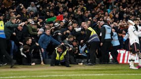 Grosse frayeur pour les supporters de Manchester United après le troisième but de Bruno Fernandes