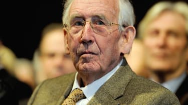 "Vous n'êtes pas gentil avec moi!", a déclaré Gérard Mulliez aux jeunes communistes lillois