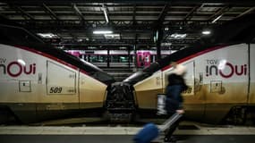 Si le TGV est aussi cher en période de pic, c'est notamment parce qu'il n'y a pas assez de trains pour répondre à une demande en forte hausse.
