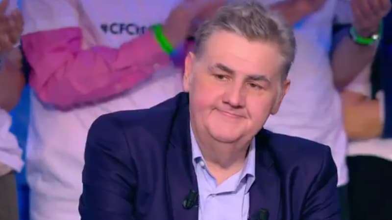 Pierre Ménès a retrouvé le plateau du Canal Football Club, ce dimanche, après sept mois d'absence.