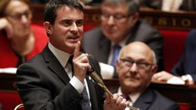 Devant les députés, Manuel Valls s'en est pris mardi à certains responsables patronaux.
