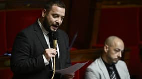 Le député Antoine Villedieu, du Rassemblement national (RN), s'exprime lors d'une séance de questions au gouvernement à l'Assemblée nationale à Paris, le 3 décembre 2024.