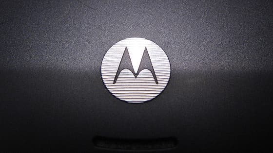 Motorola va produire le premier smartphone entièrement américain, un symbole patriotique pour reconquérir le marché.