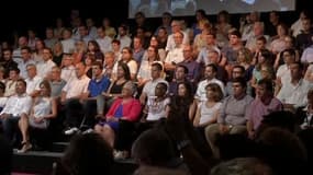 Le PS met-il les moyens du parti au service de la candidature de Hollande?