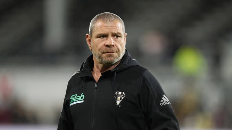 Top 14: "Travers a fait pencher la balance", avoue Casadei, nouvel entraîneur des avants du Racing