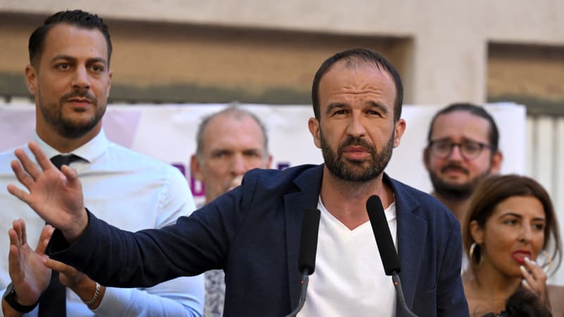 Manuel Bompard lors de la campagne pour les élections législatives, à Marseille (Bouches-du-Rhône), le 10 juin 2022.
