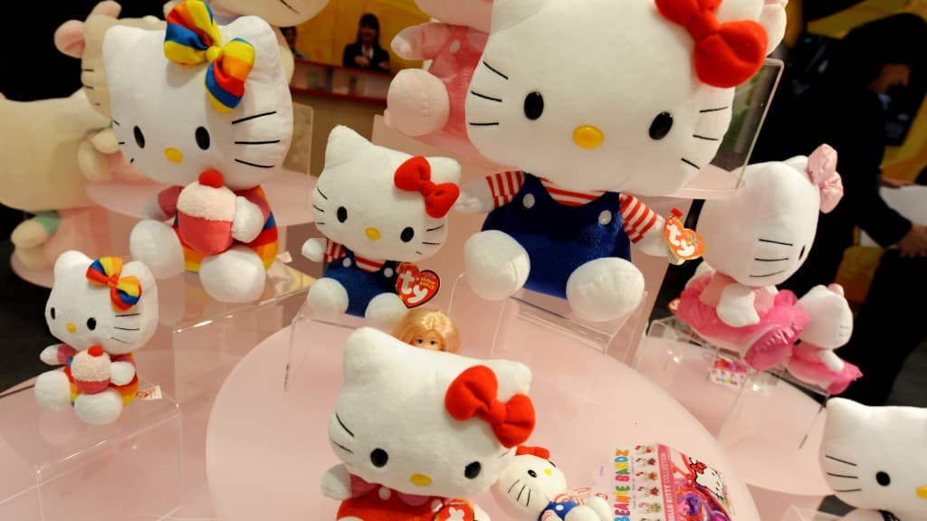 Peluche Hello Kitty Sanrio - POMME D'AMOUR