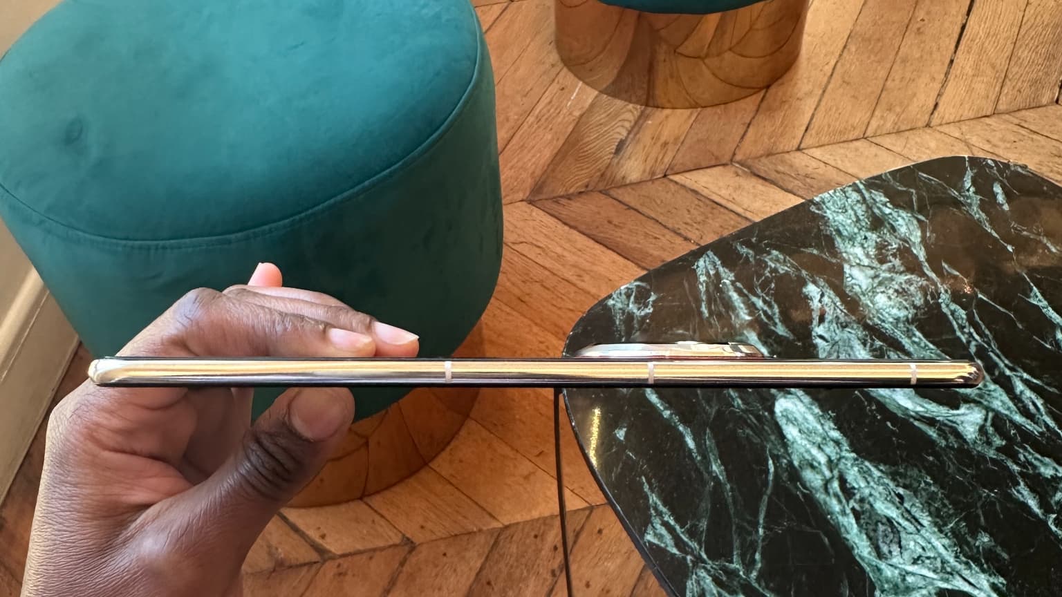 Le Huawei Mate X6 se distingue par sa finesse. Le Huawei Mate X6 se distingue par sa finesse.