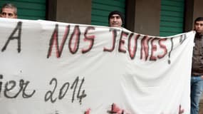 Les habitants d'un quartier de Strasbourg protestant contre l'endoctrinement des adolescents pour le Jihad en Syrie le 8 février à Strasbourg