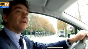 Arnaud Montebourg au volant de la Zoe