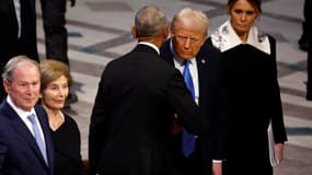 Barack Obama avec le président américain élu Donald Trump lors des funérailles d'État de l'ancien président américain Jimmy Carter à Washington, DC le jeudi 9 janvier.
