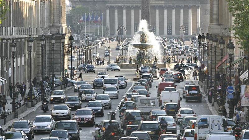 La pollution automobile ne baisse pas suffisamment en France d'après la Cour des comptes.