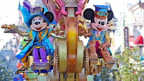 Les spectacles et les parades avec Mickey et Minnie font leur grand retour à Disneyland Paris 