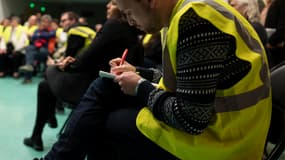 Gilet jaune à Ternay mardi. 