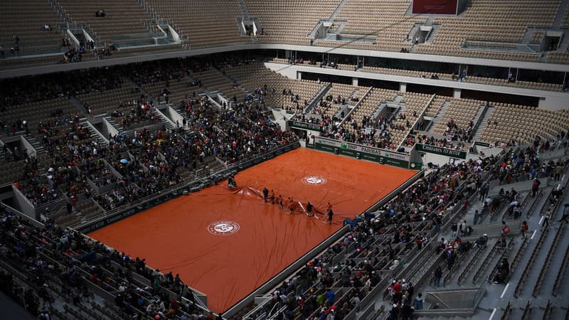 Roland-Garros: des milliers de spectateurs autorisés, mais un passe sanitaire exigé