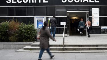 La CNAM est autorisée à croiser les données de ses fichiers pour établir une typologie des risques de fautes, abus et fraudes permettant de mieux cibler les dossiers à contrôler.