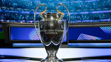 Le trophée de la Ligue des champions lors du tirage au sort de l'édition 2024-2025