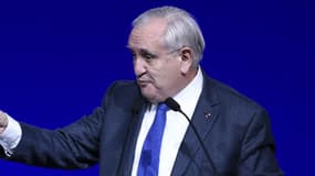 L'ancien Premier ministre Jean-Pierre Raffarin, lors du Conseil national des Républicains, le 14 février 2016.