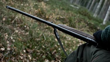 Un homme a tué son fils jeudi soir, lors d'une partie de chasse, après l'avoir confondu avec un sanglier, entre Vagnas et Labastide de Virac, en Ardèche. (illustration)