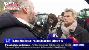 Fabien Roussel échange avec des agriculteurs sur l'A16, au niveau de Beauvais