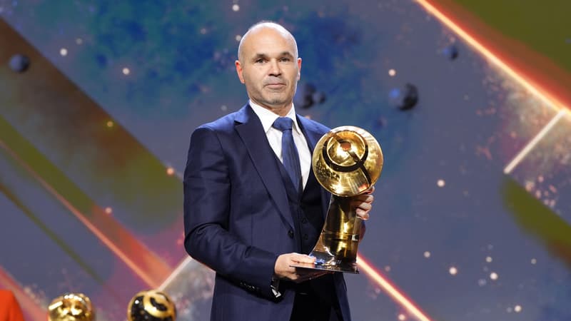 Andrés Iniesta lance sa carrière d'entraîneur