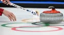 Une pierre de curling lors des JO de Pékin en 2022